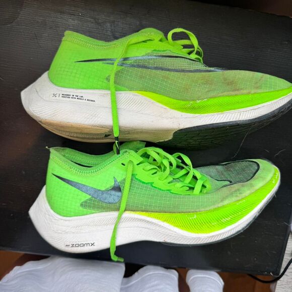 Nike Women's zoom Vaporfly Next% 2 racers - Picture 1 of 4